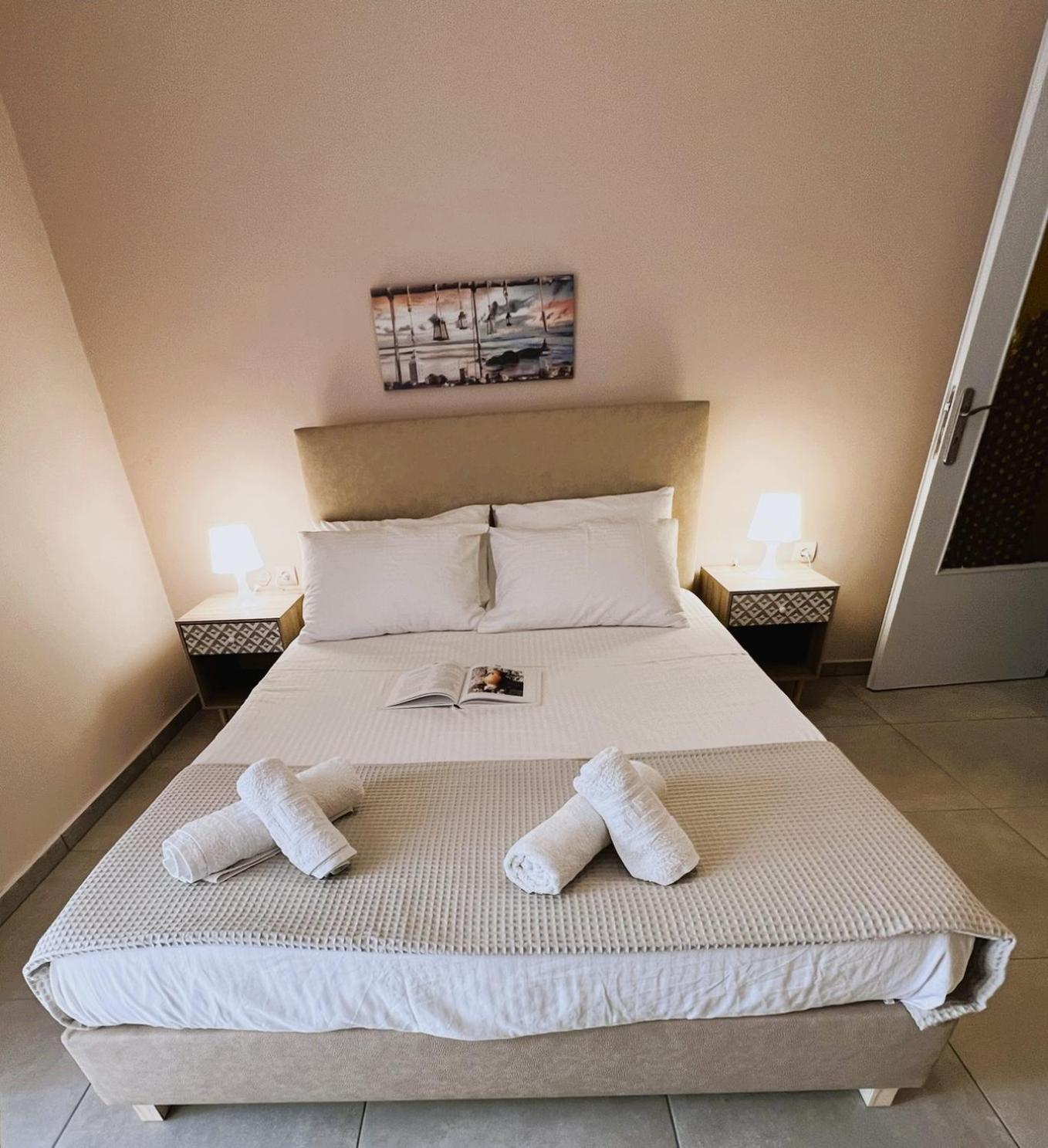 Marial City Apartment Chania Ханя Екстериор снимка